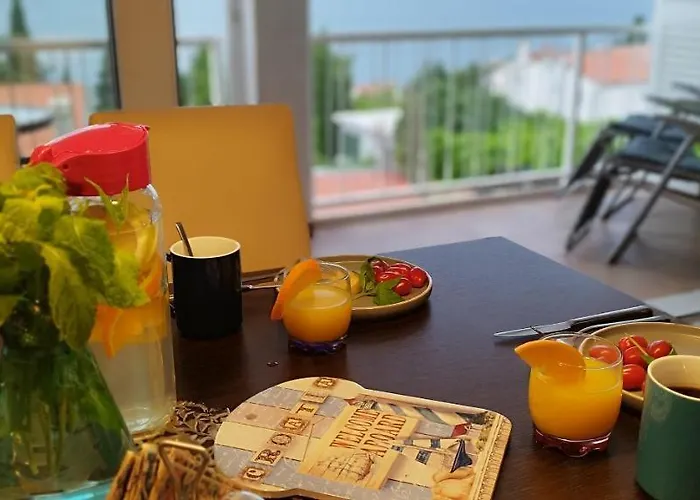 Casa Bianca Penthouse Apartment Dramalj