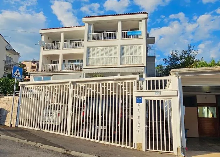 Casa Bianca Penthouse Apartment *